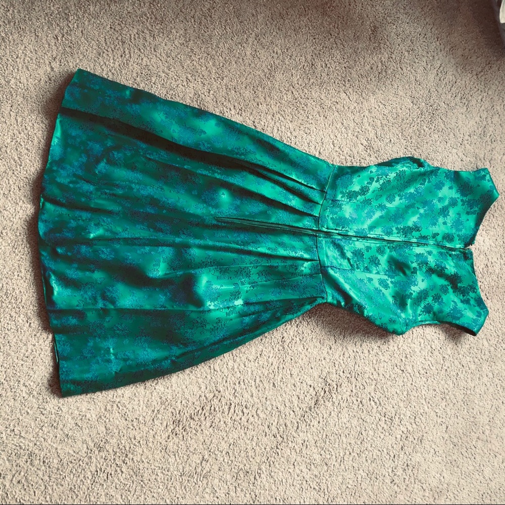 Vintage Floral Holiday Handmade Cocktail Dress - Picture 5 of 8